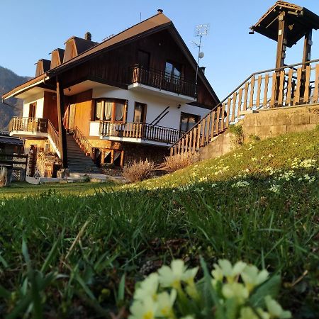 Bed and Breakfast La Rocca Bianca Демонте Экстерьер фото